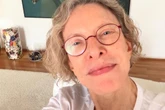 Vídeo: Marília Gabriela se manifesta após cancelar peça e revela causa