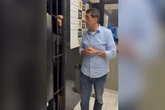 Vídeo: deputado dá lição de moral em assaltante preso atrás das grades