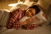 Estudo: hábito simples pode reduzir efeitos de uma noite mal dormida