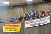 Mototaxistas negam terem sido pagos para ir à Câmara: “Vim de graça”