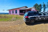 “Entidade mandou”: dona de boate tortura garota de programa e é presa