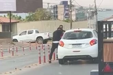 Vídeo: motorista leva socos com criança de 2 anos dentro do carro