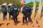 Ato perto da Embaixada dos EUA tem spray de pimenta e presos