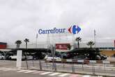 Carrefour anuncia que fechará capital no Brasil e ações disparam