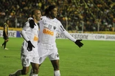 Tardelli revela concentração com Ronaldinho em 2013: “Cerveja e poker”