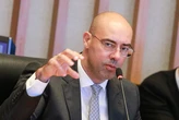 Delegado diz que Torres insistiu em ir aos EUA mesmo com riscos do 8/1