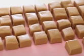 Doce preguiçoso: aprenda receita com 2 ingredientes e sem fogão