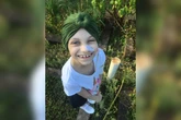 Menina morre de câncer após ter sintomas confundidos com escoliose