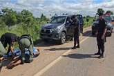 Vídeo: trio especializado em roubo de caminhonetes é preso na BR-060