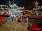Motociclista fica ferido após se envolver em acidente com ônibus