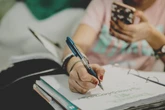 Vício com bets pode impedir 986 mil alunos de ingressar no ensino superior