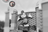 Torcedores do Corinthians protestam na Disney: “Fora ratazanas”