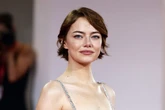Emma Stone é ovacionada por 6 minutos em Veneza pelo filme Bugonia