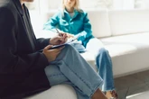 Psicoterapia altera o cérebro e traz benefícios contra a depressão