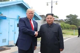 Casa Branca diz que Trump se mantém aberto a diálogo com Kim Jong-Un