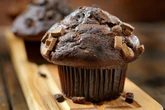 Receita de muffin de chocolate fit para saciar sem sair da dieta