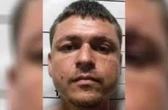 Homem foge da prisão, rouba viatura e morre em confronto com a polícia