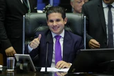 Motta avalia afago duplo a petistas e bolsonaristas na mesma sessão