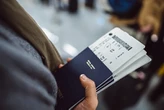Sem carimbo no passaporte! Europa começa a adotar medida neste domingo