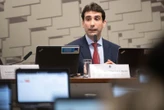 “Ninguém quer abaixar juros e ter inflação lá em cima”, diz Galípolo