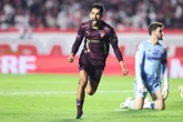 Com dois gols anulados, São Paulo perde em casa e deixa a Libertadores