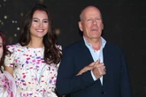 Esposa de Bruce Willis revela que o ator não se comunica mais