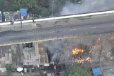 Incêndio destrói moradias de comunidade na Penha, na zona leste de SP