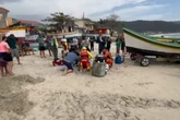 Homem tem rosto esmagado por barco em praia de Florianópolis