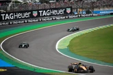 GP de São Paulo: Lando Norris vence sprint marcado por acidentes