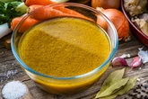 Caldo rico em colágeno e magnésio ajuda a saúde do intestino