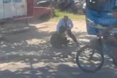 RJ: motorista de ônibus e motociclista trocam socos no meio da rua