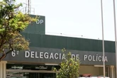 Mãe diz que professora segurou pulso do filho antes de ser mordida