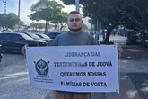 Testemunhas de Jeová: jovem encampa luta após avó morrer por recusar transfusão