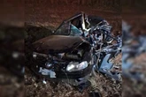 Jovem de 25 anos morre após acidente entre carro e caminhão na BR-070
