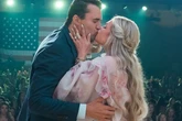 Imagens fortes: viúva de Charlie Kirk choca ao mostrar corpo no caixão