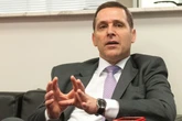 Fiscal contratou ex-deputado para defender dono da Ultrafarma, diz MPSP
