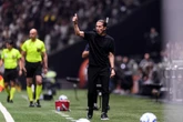 Após eliminação do Flamengo, Filipe Luís isenta Wallace Yan