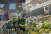 Motorista bêbado invade sacolão com caminhão após briga em SBC. Vídeo