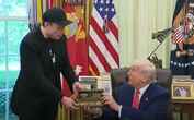 Saiba o que significa chave dada por Trump a Elon Musk em despedida