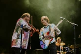 Beto Guedes e Sérgio Hinds celebram a MPB em shows no Estilo Brasil