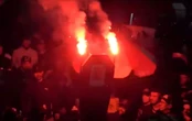 Torcedores do Corinthians fazem “enterro” de ex-presidentes em protesto