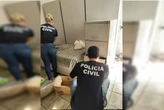 Prestador fica nu durante serviço de manutenção na casa de clientes