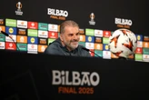 Técnico do Tottenham revela relação com Vasco e idolatria por Dinamite