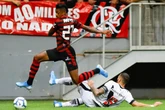 Bruno Henrique é prioridade no Flamengo mesmo com risco de suspensão