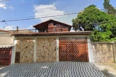 Jovem no espectro autista é mantido refém durante roubo a residência