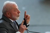 Lula defende Janja e diz que analisará PL sobre redes nesta quarta