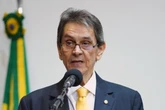 HÁ VINTE ANOS – Cuidado com esse tipo de gente