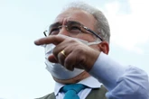 Queiroga se irrita com protesto e defende Bolsonaro em Goiás