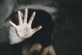 Minas: mãe tenta matar filho após flagrá-lo estuprando irmã de 4 anos
