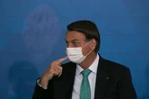 Bolsonaro veta incentivo fiscal a serviços como Nexflix e Amazon Prime